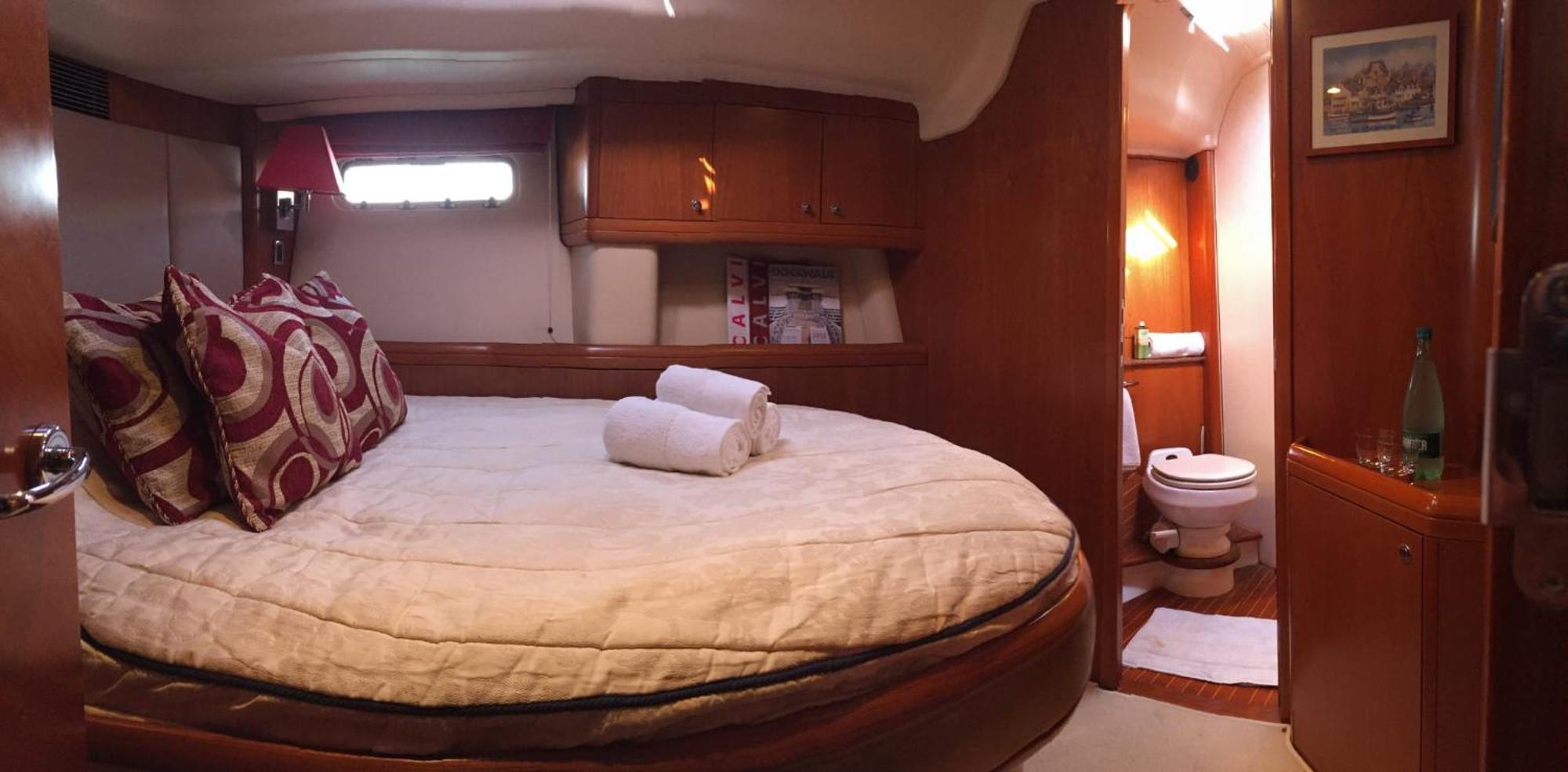 Bådhotel Barco De Lujo En Palma de Mallorca